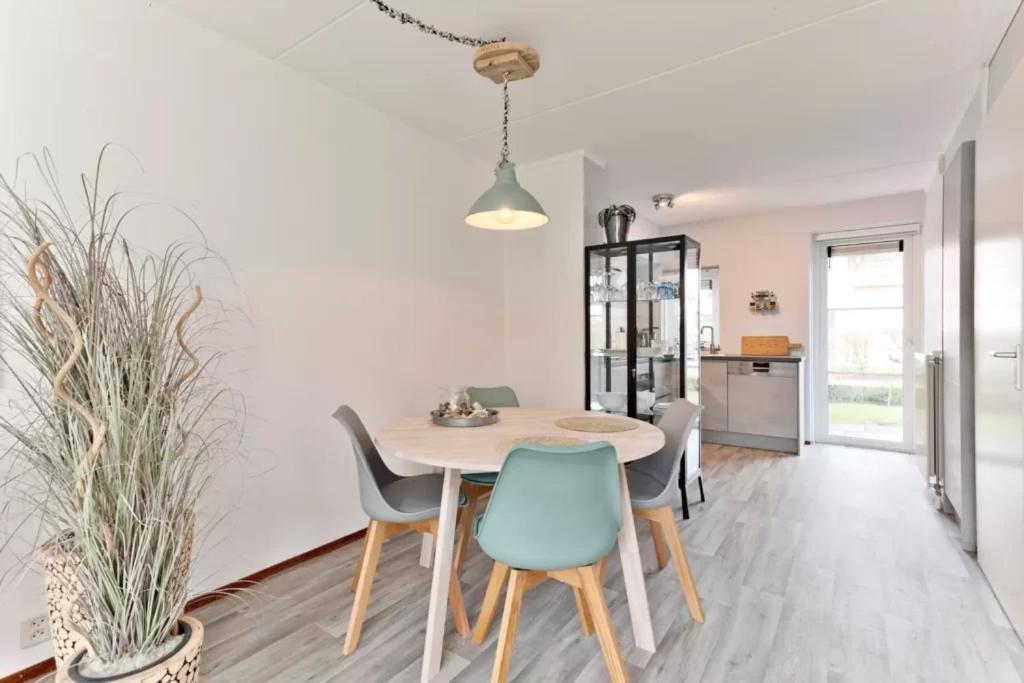 Vakantiehuis Met Luxe Tuin Dichtbij Het Strand Kamperland Exterior photo